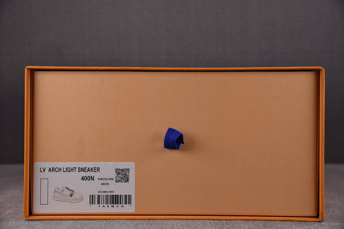 l&v trainer maxi white