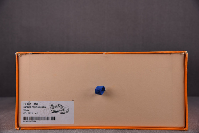 lou1s vu1tton sneakers