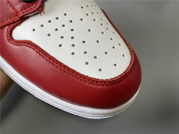 air jordan 1 retro high satin snake chicago cd0461-601