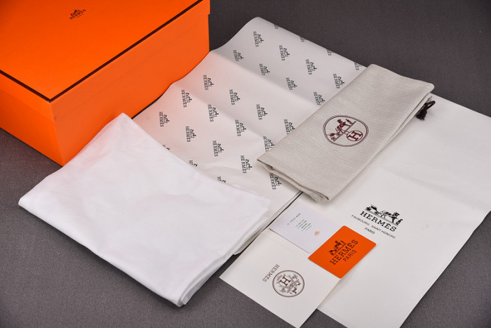 h*rmes snekaers h000011