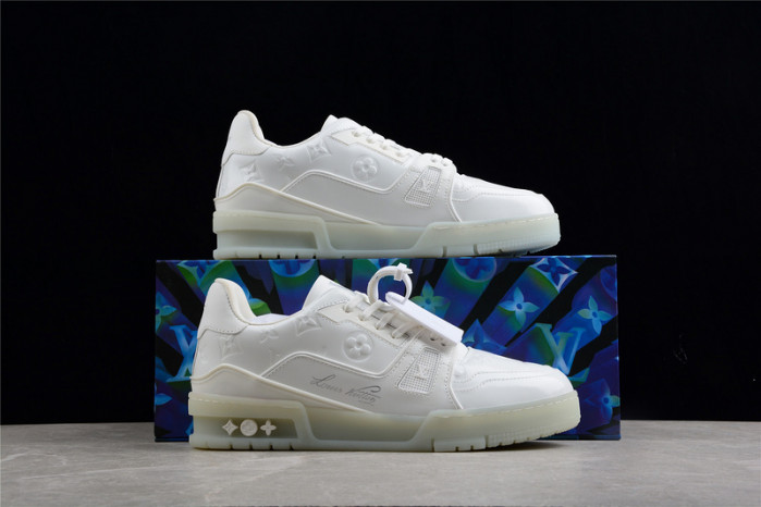 lou1s vu1tton sneakers