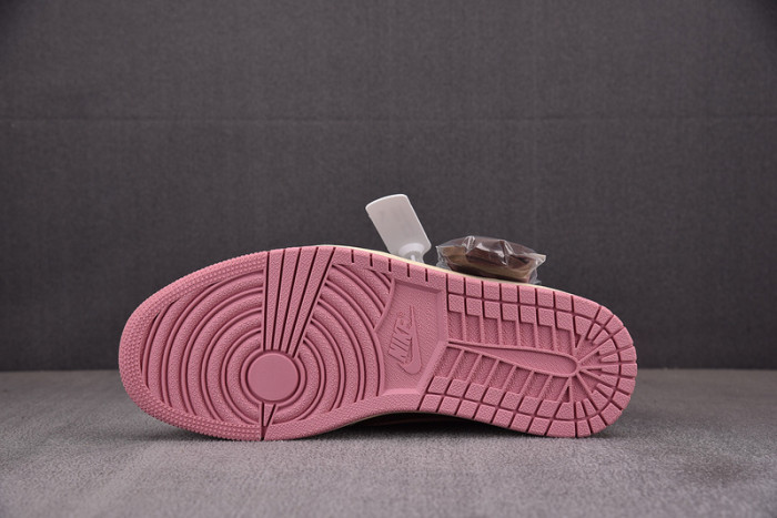 travis scott x wmns air jordan 1 low og 