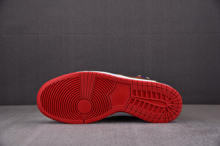 Trump NEVER SURRENDER HIGH-TOP SNEAKER