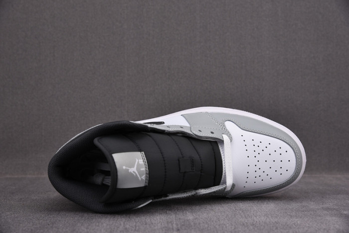 air jordan 1 mid light smoke grey 554724-078