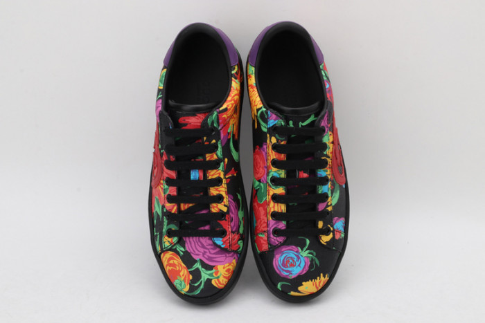 G*u*i sneaker g1000027