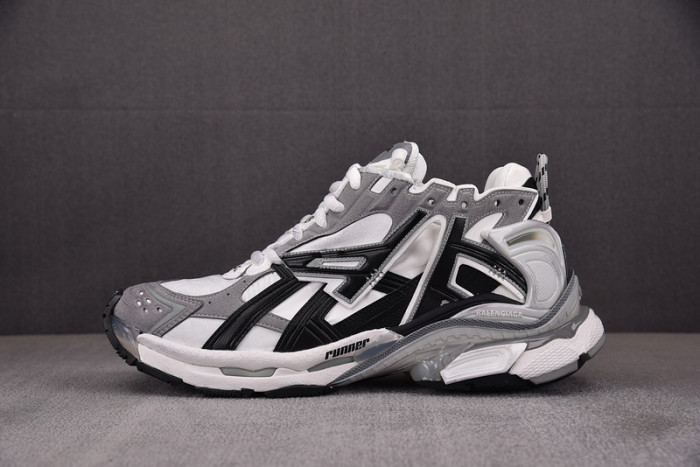 Ba*len*cia*ga runner 3000026