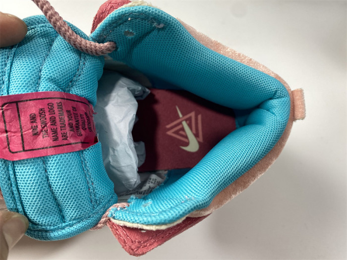 Nike SB Dunk Low Rodeo Tourmaline HF3058-300